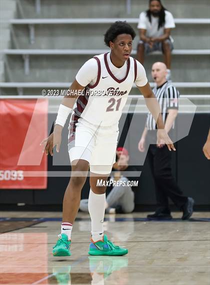 Thumbnail 3 in Plano vs. Guyer (UIL 6A Bi-District) photogallery.