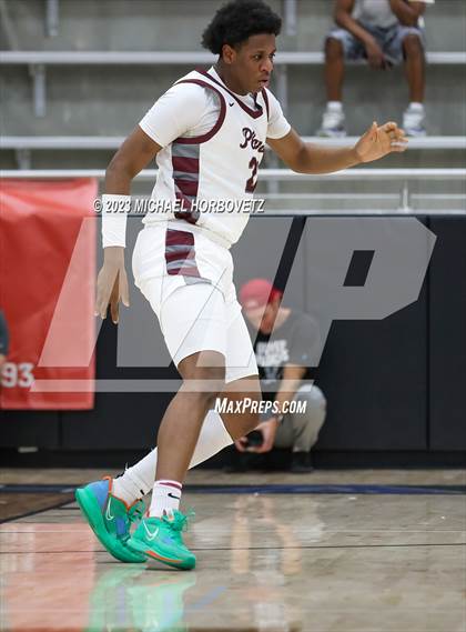 Thumbnail 1 in Plano vs. Guyer (UIL 6A Bi-District) photogallery.