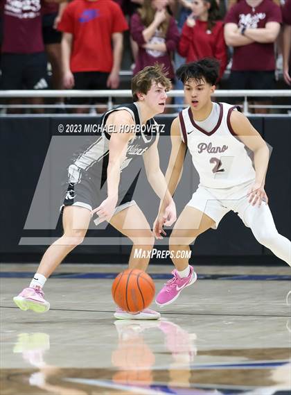 Thumbnail 2 in Plano vs. Guyer (UIL 6A Bi-District) photogallery.