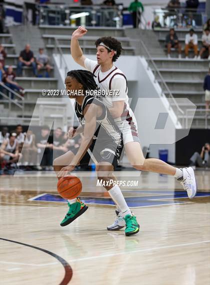 Thumbnail 1 in Plano vs. Guyer (UIL 6A Bi-District) photogallery.