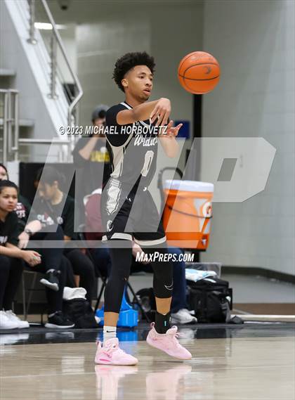 Thumbnail 3 in Plano vs. Guyer (UIL 6A Bi-District) photogallery.