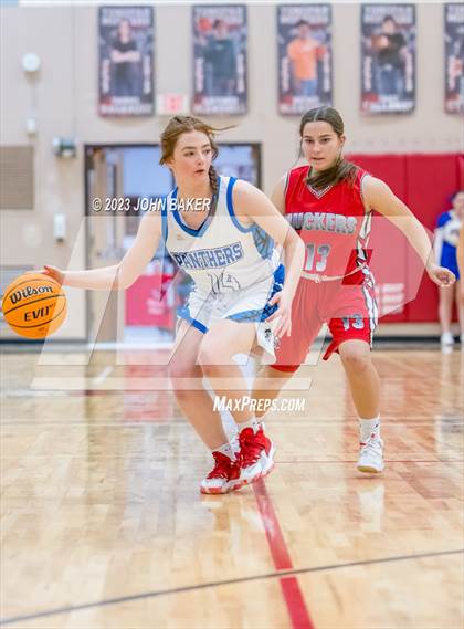 Thumbnail 2 in Pahranagat Valley vs. Tonopah (NIAA 1A Central League Semifinal) photogallery.
