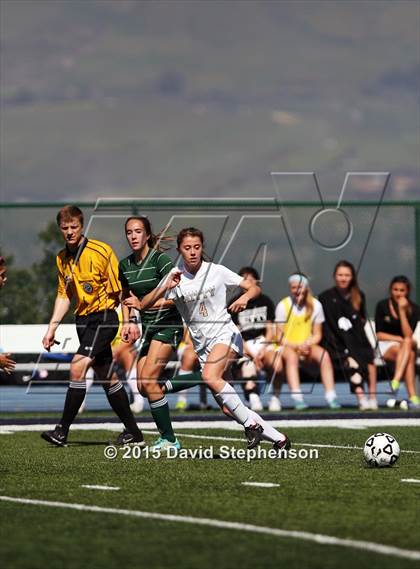 Thumbnail 3 in Leigh vs. Archbishop Mitty (CIF CCS D2 Final) photogallery.