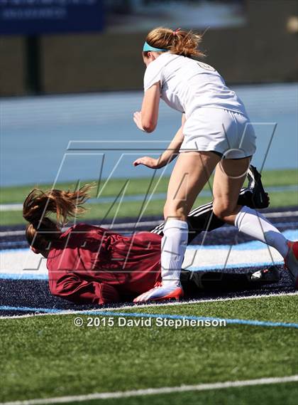 Thumbnail 3 in Leigh vs. Archbishop Mitty (CIF CCS D2 Final) photogallery.