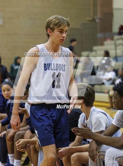 Thumbnail 2 in Sunrise Mountain vs. Centennial photogallery.