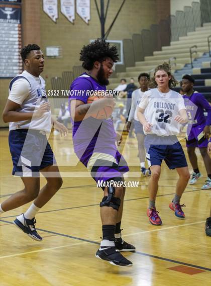 Thumbnail 2 in Sunrise Mountain vs. Centennial photogallery.