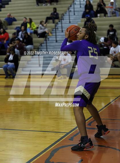 Thumbnail 1 in Sunrise Mountain vs. Centennial photogallery.