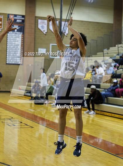 Thumbnail 3 in Sunrise Mountain vs. Centennial photogallery.