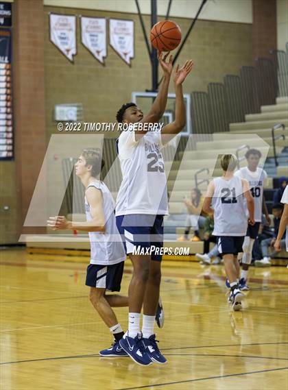 Thumbnail 3 in Sunrise Mountain vs. Centennial photogallery.