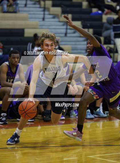 Thumbnail 3 in Sunrise Mountain vs. Centennial photogallery.