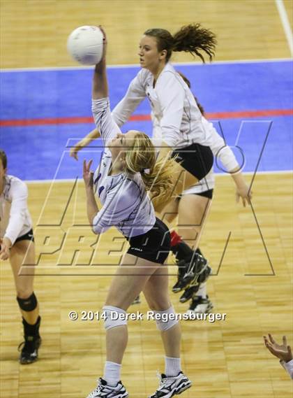 Thumbnail 3 in Bayfield vs Pagosa Springs (CHSAA 3A Playoff) photogallery.