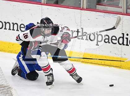 Thumbnail 2 in Darien vs. New Canaan (CIAC DI Semifinal) photogallery.