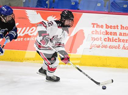 Thumbnail 3 in Darien vs. New Canaan (CIAC DI Semifinal) photogallery.