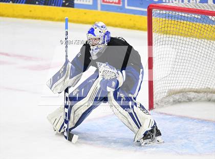 Thumbnail 3 in Darien vs. New Canaan (CIAC DI Semifinal) photogallery.