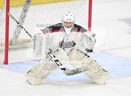 Thumbnail 3 in Darien vs. New Canaan (CIAC DI Semifinal) photogallery.