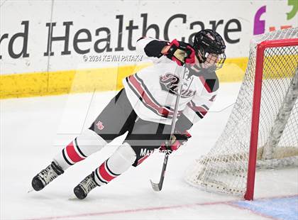 Thumbnail 2 in Darien vs. New Canaan (CIAC DI Semifinal) photogallery.