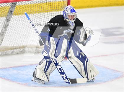 Thumbnail 2 in Darien vs. New Canaan (CIAC DI Semifinal) photogallery.
