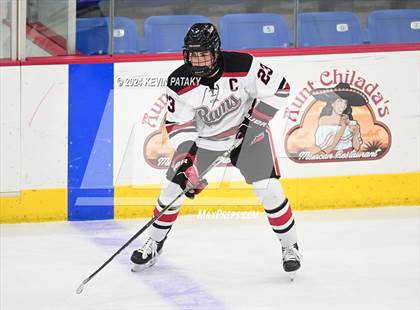 Thumbnail 1 in Darien vs. New Canaan (CIAC DI Semifinal) photogallery.