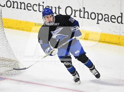 Thumbnail 2 in Darien vs. New Canaan (CIAC DI Semifinal) photogallery.