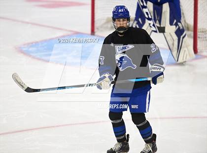 Thumbnail 1 in Darien vs. New Canaan (CIAC DI Semifinal) photogallery.