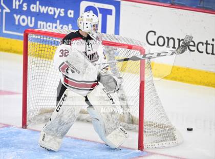 Thumbnail 3 in Darien vs. New Canaan (CIAC DI Semifinal) photogallery.