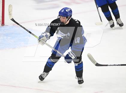 Thumbnail 1 in Darien vs. New Canaan (CIAC DI Semifinal) photogallery.