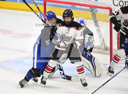 Thumbnail 2 in Darien vs. New Canaan (CIAC DI Semifinal) photogallery.
