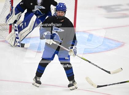Thumbnail 2 in Darien vs. New Canaan (CIAC DI Semifinal) photogallery.