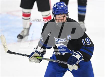 Thumbnail 3 in Darien vs. New Canaan (CIAC DI Semifinal) photogallery.