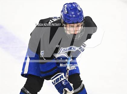 Thumbnail 3 in Darien vs. New Canaan (CIAC DI Semifinal) photogallery.