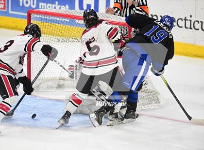 Thumbnail 1 in Darien vs. New Canaan (CIAC DI Semifinal) photogallery.