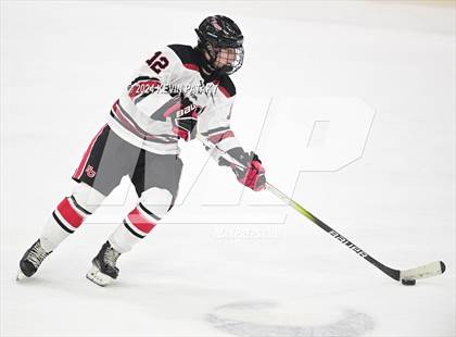 Thumbnail 1 in Darien vs. New Canaan (CIAC DI Semifinal) photogallery.