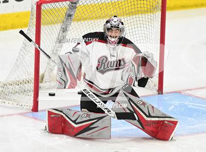 Thumbnail 1 in Darien vs. New Canaan (CIAC DI Semifinal) photogallery.