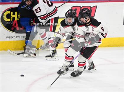 Thumbnail 3 in Darien vs. New Canaan (CIAC DI Semifinal) photogallery.