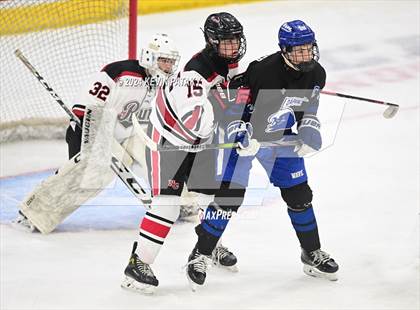 Thumbnail 3 in Darien vs. New Canaan (CIAC DI Semifinal) photogallery.