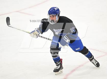 Thumbnail 2 in Darien vs. New Canaan (CIAC DI Semifinal) photogallery.