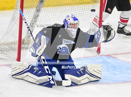 Thumbnail 2 in Darien vs. New Canaan (CIAC DI Semifinal) photogallery.