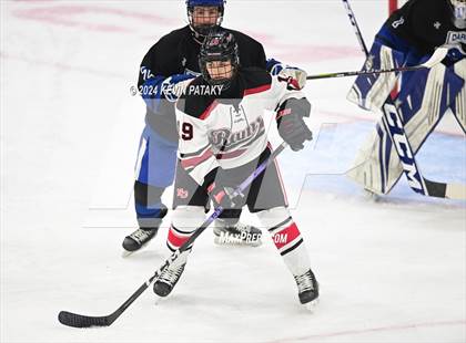 Thumbnail 3 in Darien vs. New Canaan (CIAC DI Semifinal) photogallery.