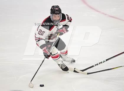 Thumbnail 2 in Darien vs. New Canaan (CIAC DI Semifinal) photogallery.