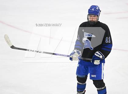 Thumbnail 3 in Darien vs. New Canaan (CIAC DI Semifinal) photogallery.