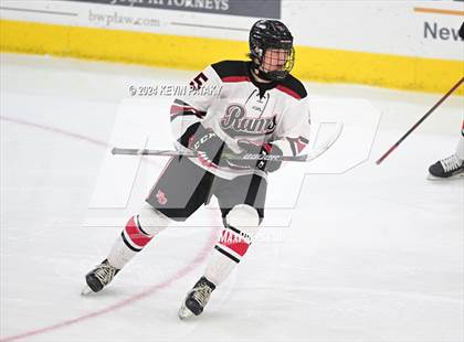 Thumbnail 2 in Darien vs. New Canaan (CIAC DI Semifinal) photogallery.