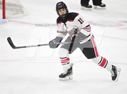 Thumbnail 1 in Darien vs. New Canaan (CIAC DI Semifinal) photogallery.