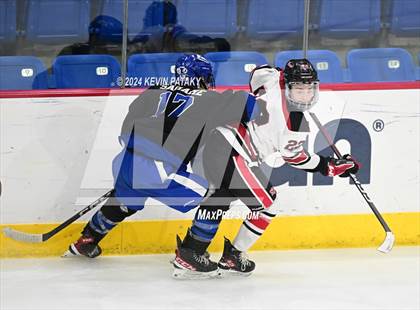 Thumbnail 2 in Darien vs. New Canaan (CIAC DI Semifinal) photogallery.