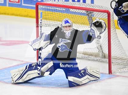 Thumbnail 2 in Darien vs. New Canaan (CIAC DI Semifinal) photogallery.