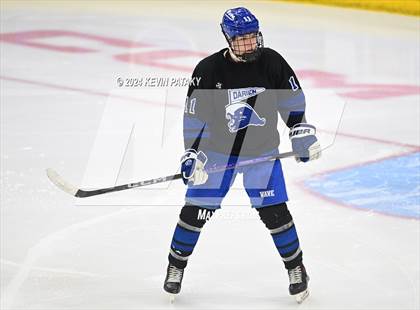 Thumbnail 2 in Darien vs. New Canaan (CIAC DI Semifinal) photogallery.