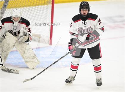 Thumbnail 1 in Darien vs. New Canaan (CIAC DI Semifinal) photogallery.