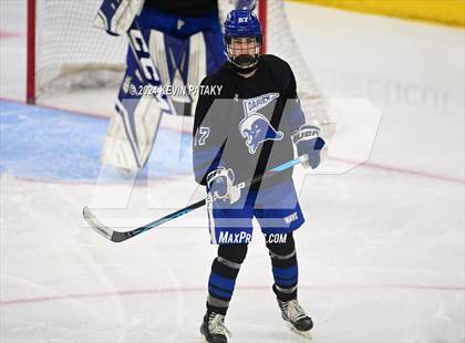 Thumbnail 2 in Darien vs. New Canaan (CIAC DI Semifinal) photogallery.