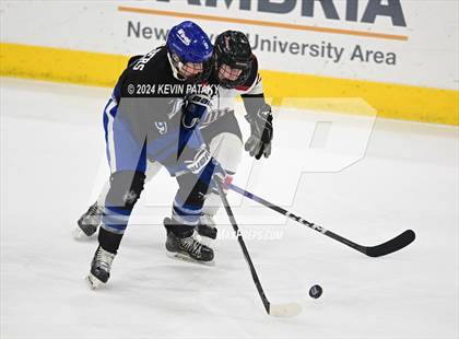 Thumbnail 1 in Darien vs. New Canaan (CIAC DI Semifinal) photogallery.