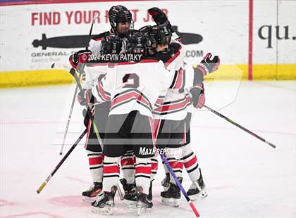 Thumbnail 1 in Darien vs. New Canaan (CIAC DI Semifinal) photogallery.
