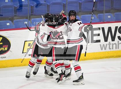 Thumbnail 2 in Darien vs. New Canaan (CIAC DI Semifinal) photogallery.
